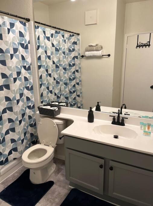 Home Away From Home-Cozy 2 Bdrm Condo/Med Cntr/Nrg 휴스턴 외부 사진